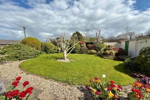 Rear Gardens- click for photo gallery